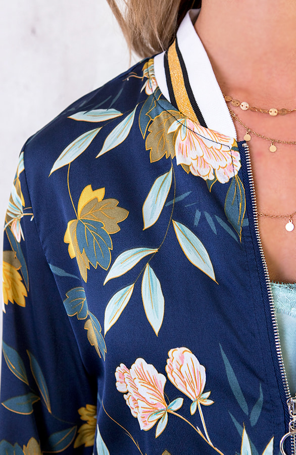 Bloemen Bomber Jasje Marine – shoparchief, foto 6