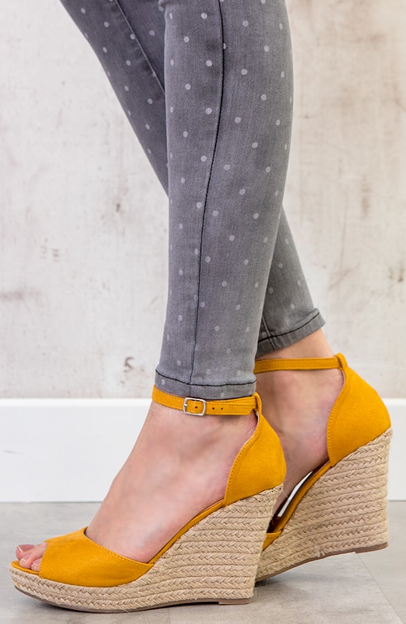 Sleehakken Suede Okergeel – shoparchief, foto 3