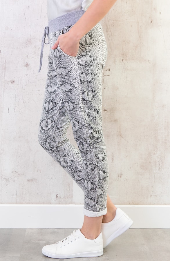 Jogging Slangenprint Grijs – shoparchief, foto 2