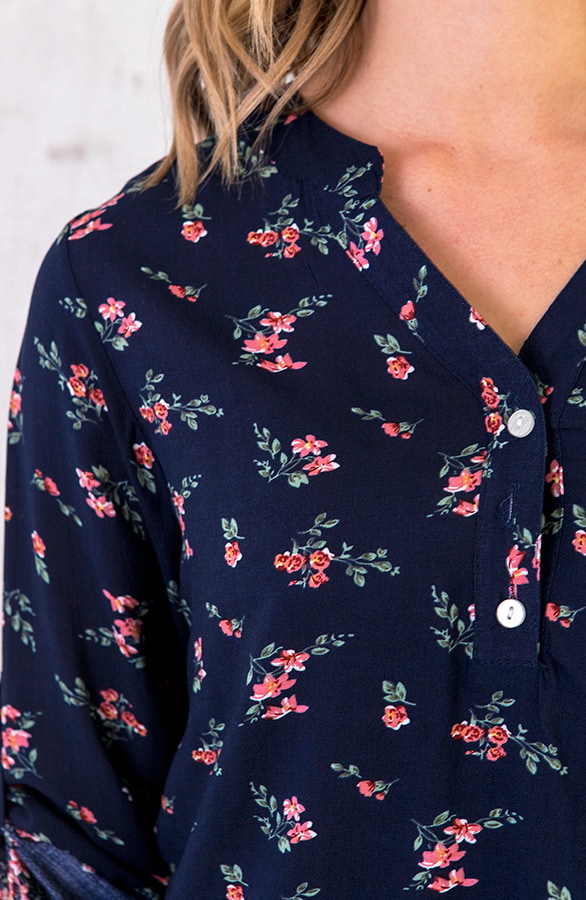 Blouse Bloemen Donkerblauw – shoparchief, foto 5