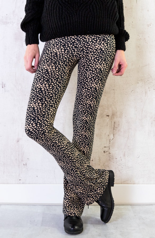 Flared Broek Cheetah Zwart – shoparchief