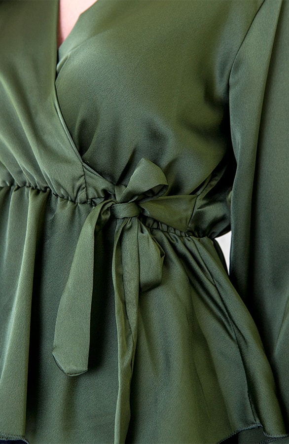 Satijnen Overslag Blouse Legergroen – shoparchief, foto 6