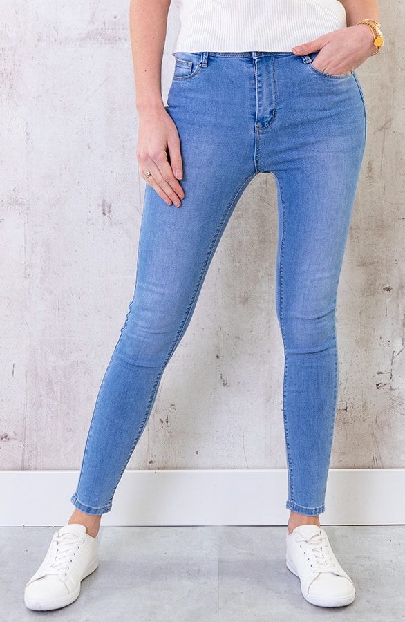 Skinny Jeans Hellblau, Shoparchiv