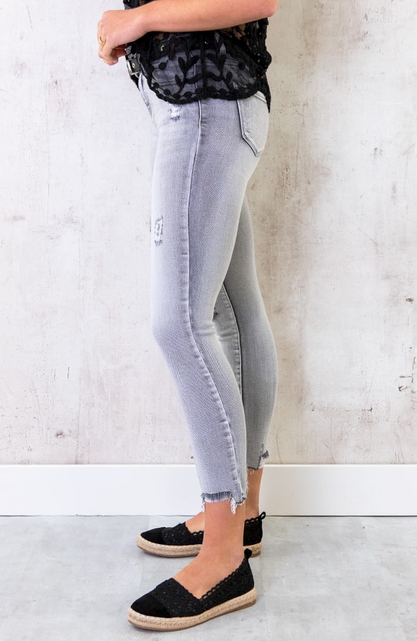 Skinny Jeans Damaged Grijs – shoparchief, foto 2