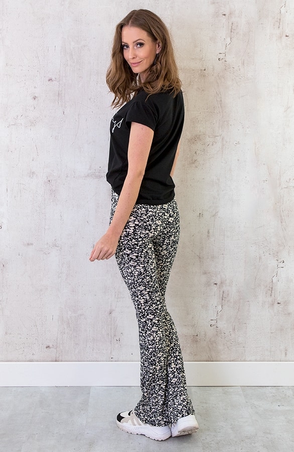 Flared Broek Bloemen Zwart Wit – shoparchief, foto 5