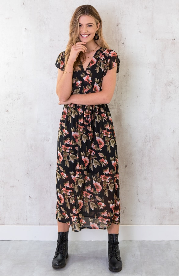 Maxi Jurk Bloemenprint Zwart – shoparchief