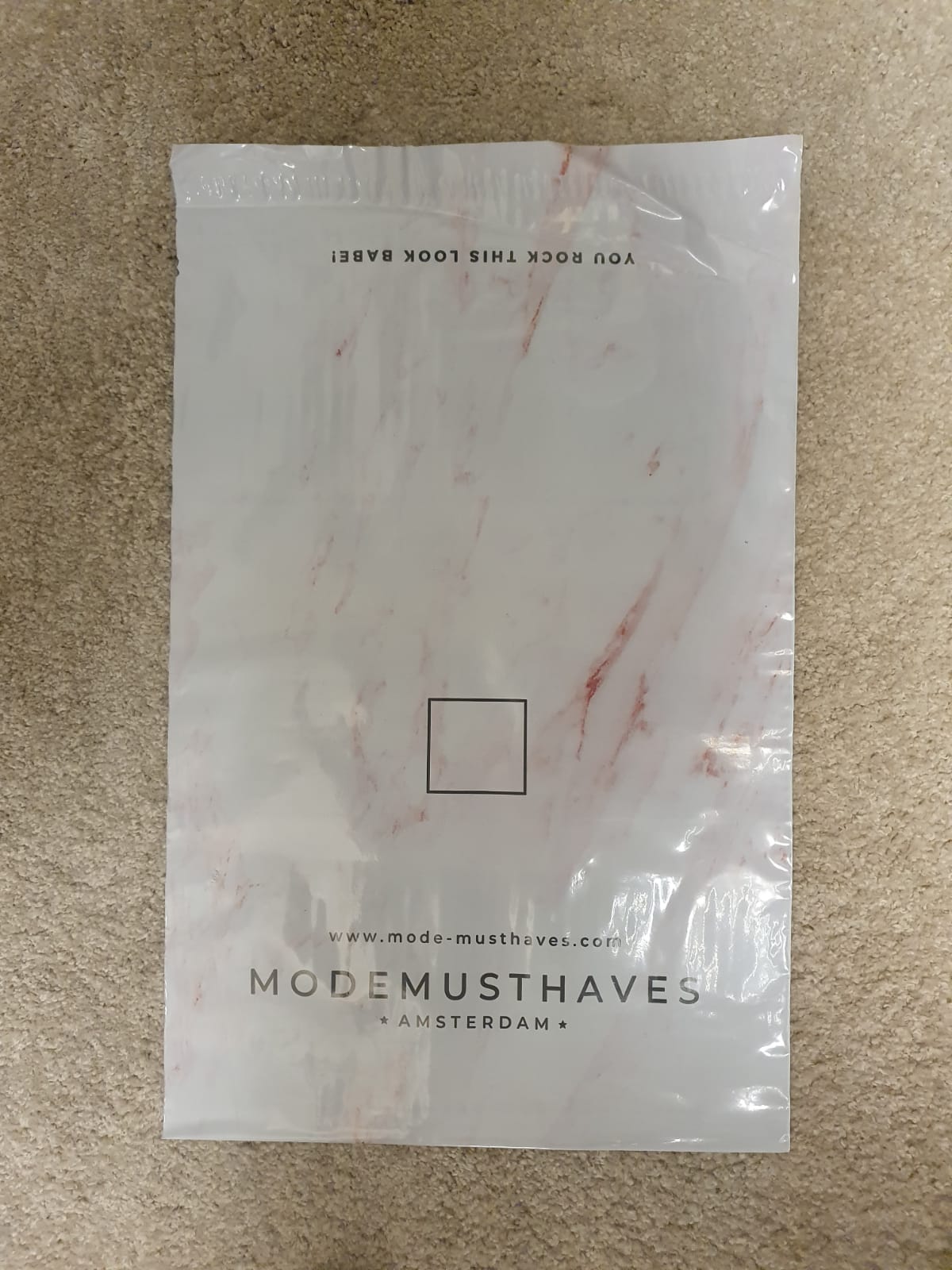 MM - plastic klein 32x43+7CM – shoparchief