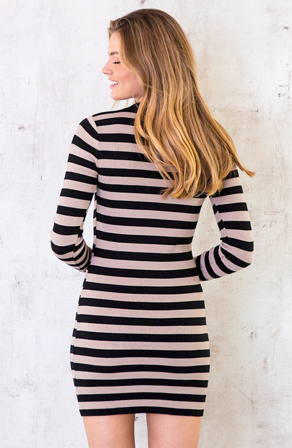 Gestreepte Jurk Knopen Beige – shoparchief, foto 4