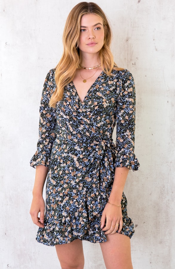 Omslag Jurk Met Bloemen – shoparchief, foto 2