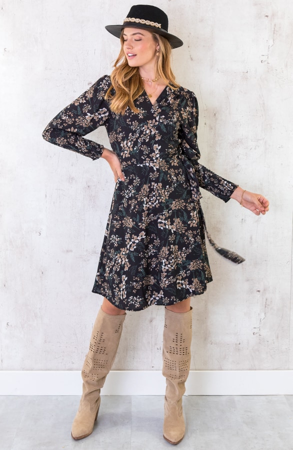 Wikkeljurk Met Bloemen Zwart – shoparchief, foto 3