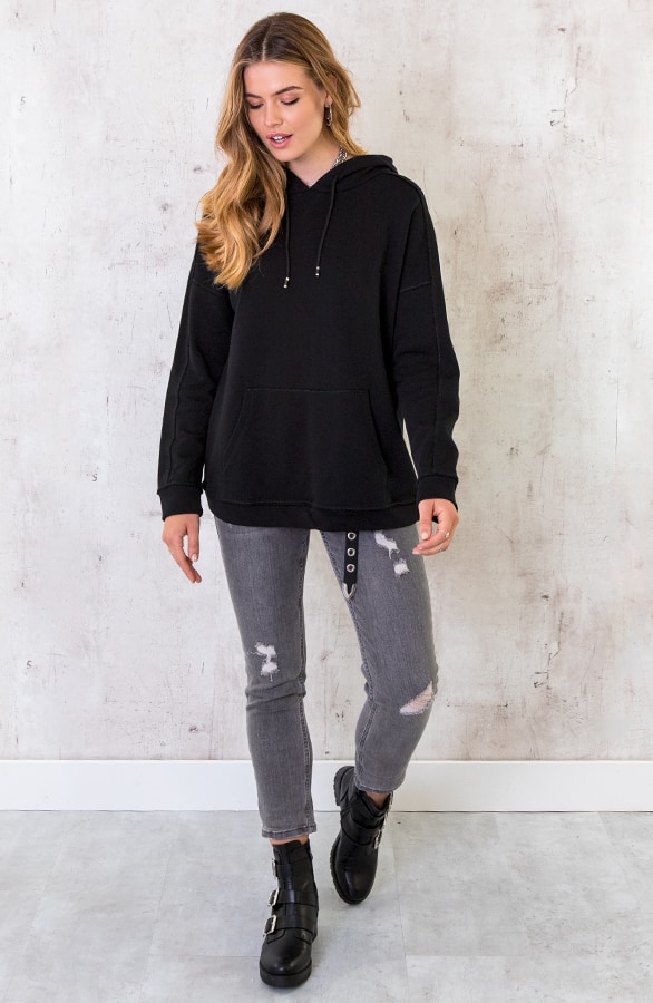 Hoodie Met Capuchon Zwart – shoparchief, foto 3