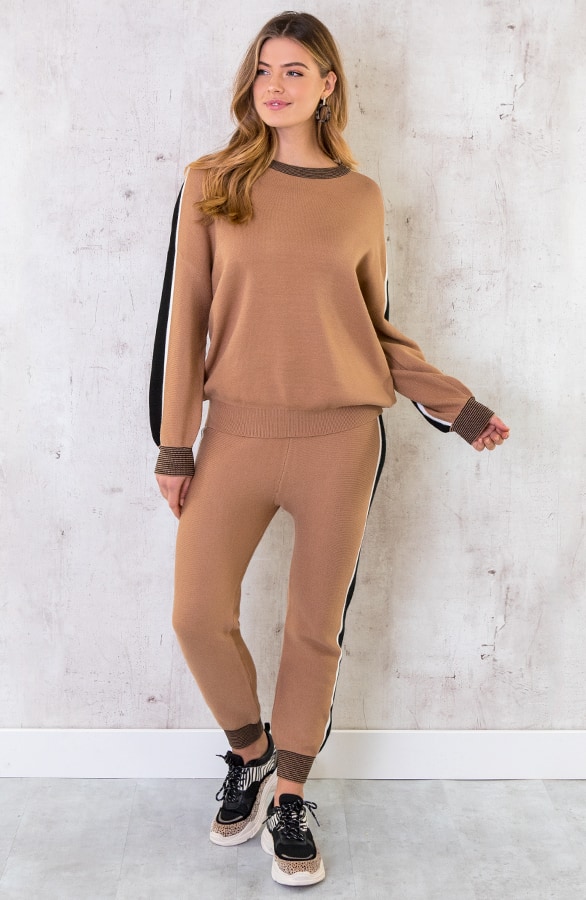 Comfy Huispak Trui + Broek Camel – shoparchief, foto 3