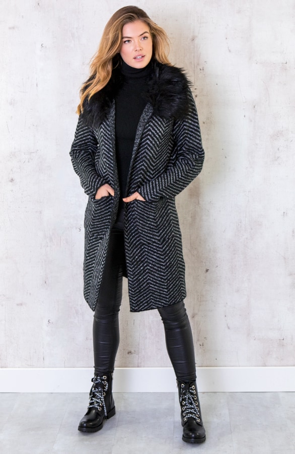 Faux Fur Zigzag Vest Zwart Wit – shoparchief, foto 2