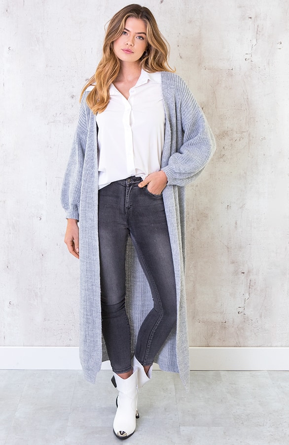 Gebreid Vest Lang Lichtgrijs – shoparchief