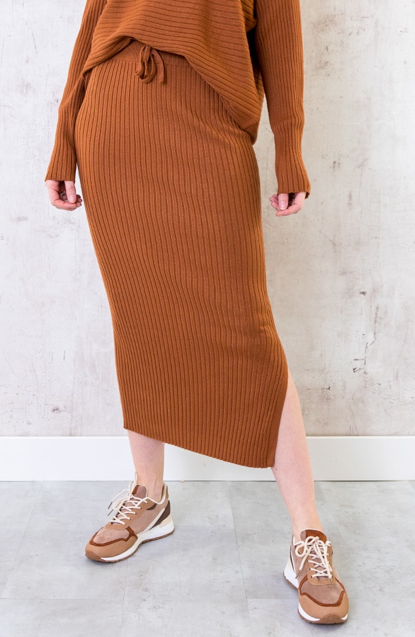 Sneakers Suede Camel – shoparchief, foto 2