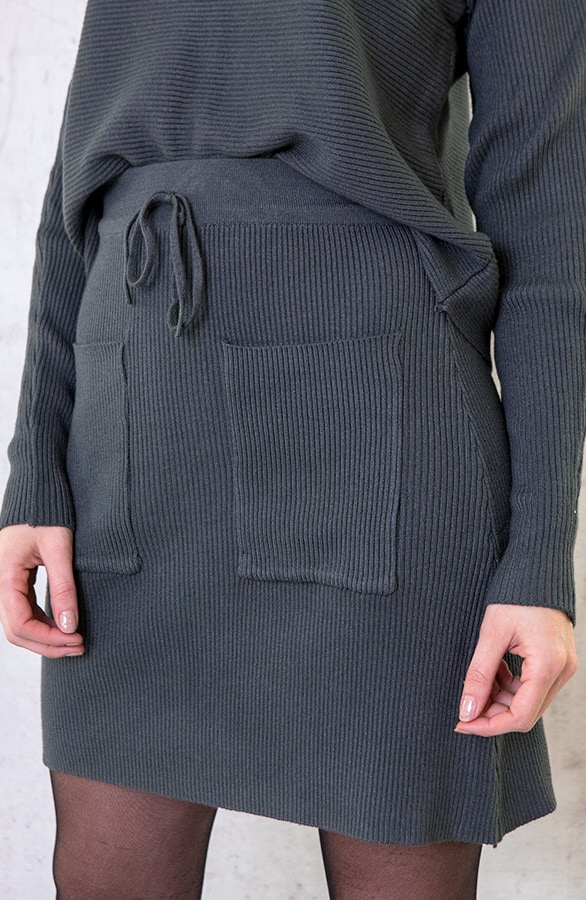 Twinset Rok Met Zakken Antraciet – shoparchief