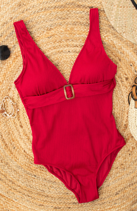 Ribstof Badpak Met Ceintuur Bordeaux – shoparchief