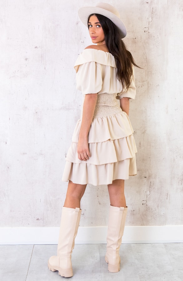 Smocked Waist Lagen Jurk Beige – shoparchief, foto 4