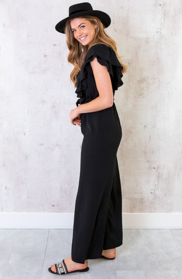 Jumpsuit Met Ruffle Mouwen Zwart – shoparchief, foto 3