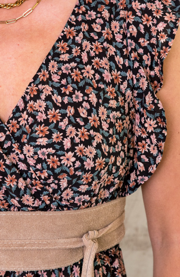 Ruffle Maxi Jurk Bloemen Zwart Dust – shoparchief, foto 5