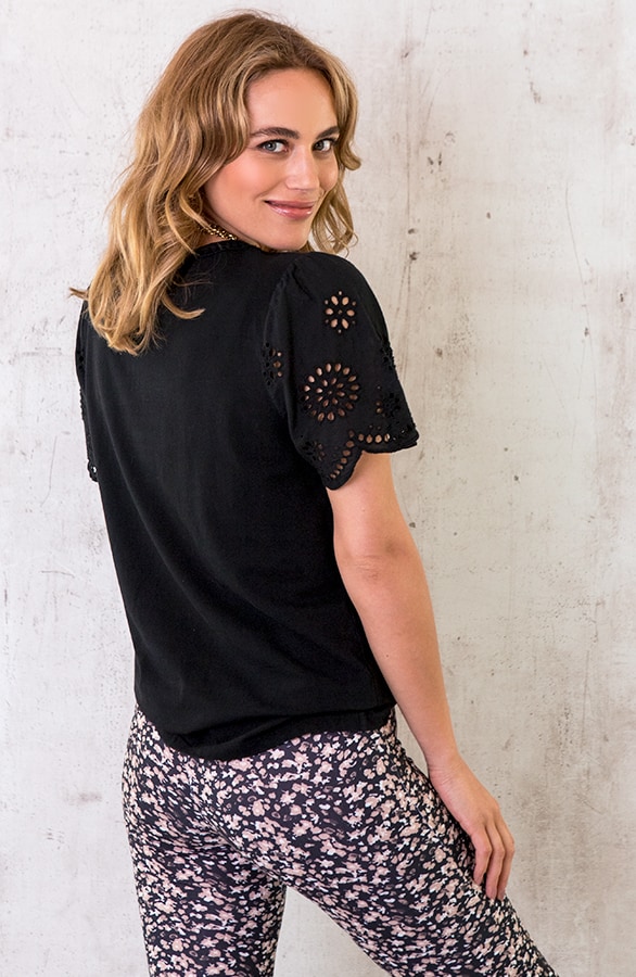 Embroidery Detail Top Zwart – shoparchief, foto 2