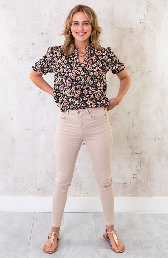 Korte Mouwen Bloemen Blouse Zwart – shoparchief, foto 5