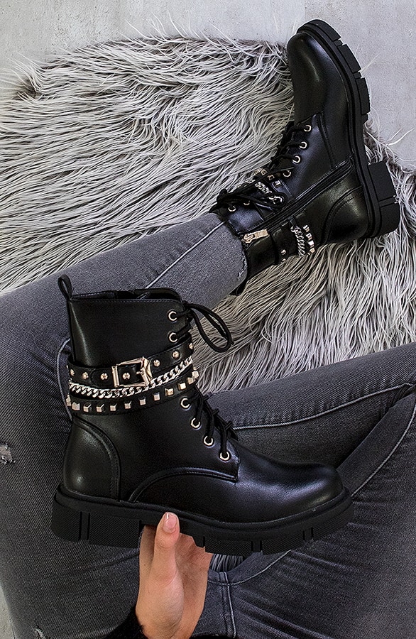 Buckle Chain Boots Black – shoparchief