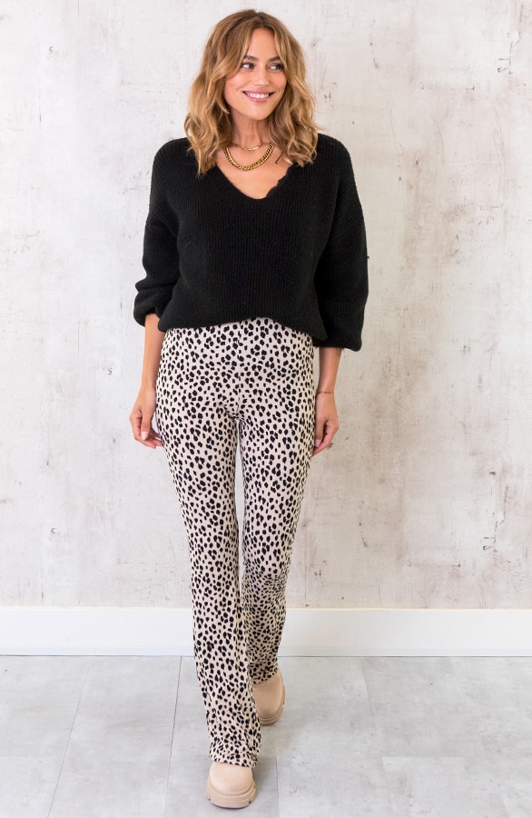 Basic Soft V-Trui Zwart – shoparchief, foto 2