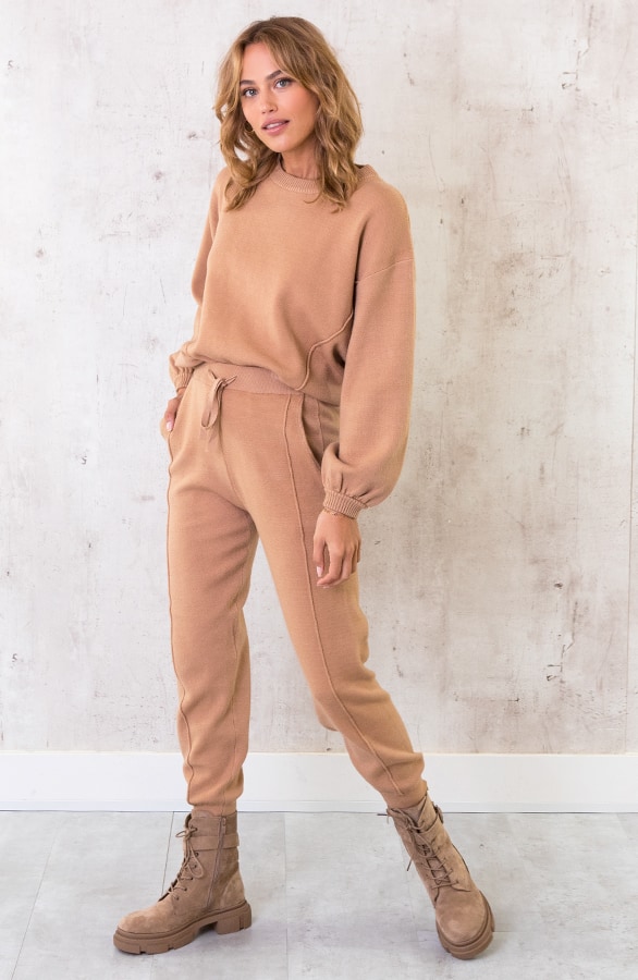 Jogging Broek Met Sierstiksel Camel – shoparchief, foto 2