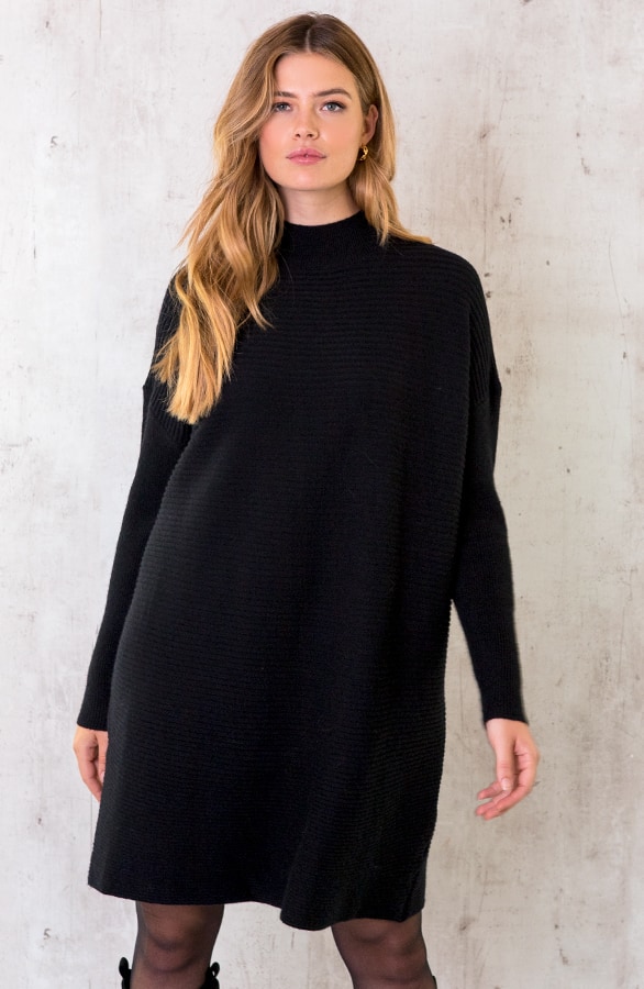 Oversized Knitted Dress Zwart – shoparchief