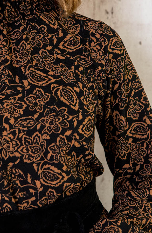 Col Jurk Overslag Paisley Cognac – shoparchief, foto 4