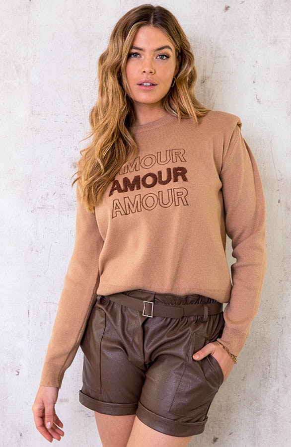 Amour Trui Shoulder Pad Camel – shoparchief