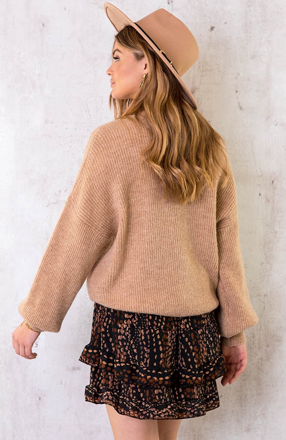 Knitted V-Sweater Camel – shoparchief, foto 4