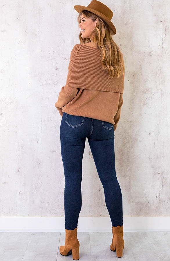 Offshoulder Trui Gebreid Camel – shoparchief, foto 4