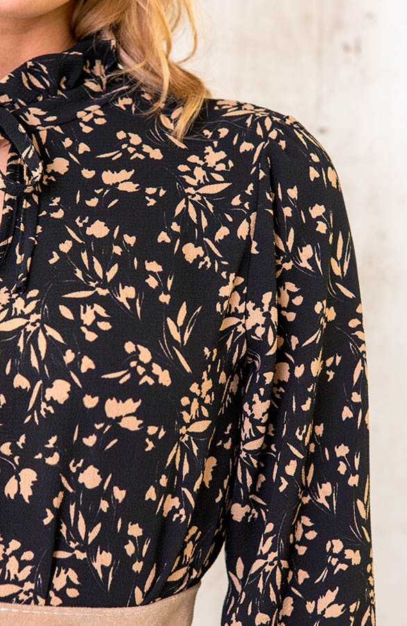 Bloemen Overslag Strik Jurk Camel – shoparchief, foto 4