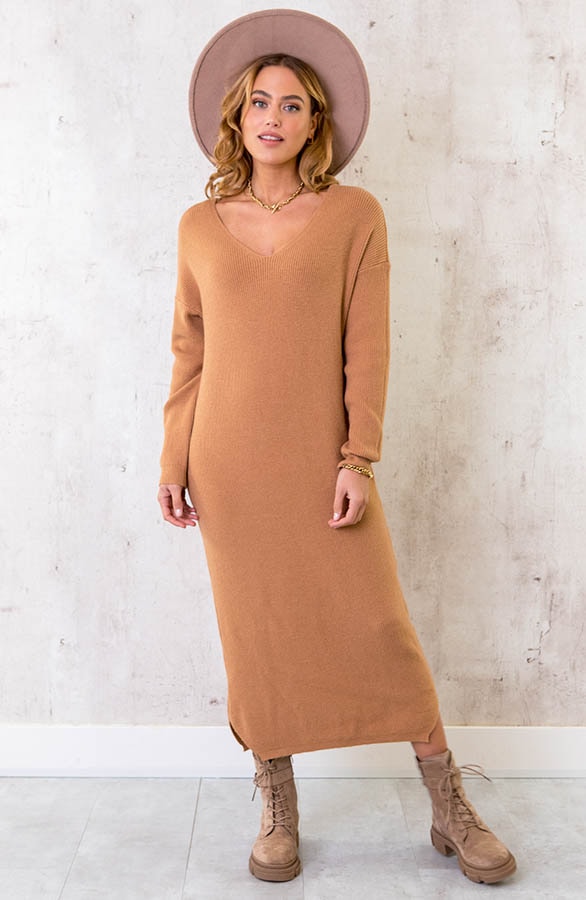 Gebreide Jurk Met V-hals Camel – shoparchief