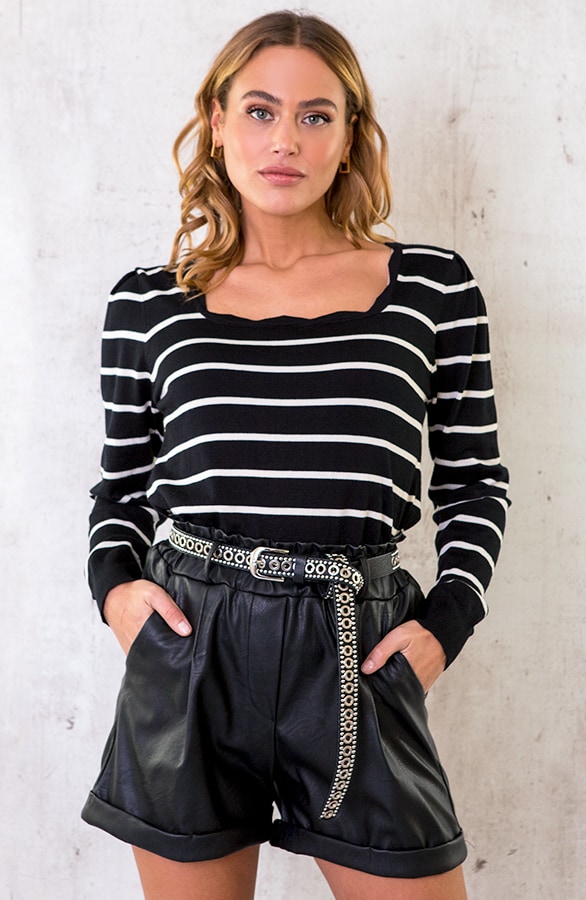 Gestreiftes Longsleeve Wavy Schwarz, Shoparchiv