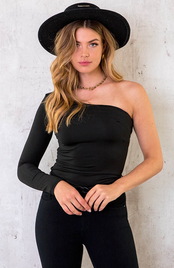 One Shoulder Top Zwart – shoparchief, foto 2