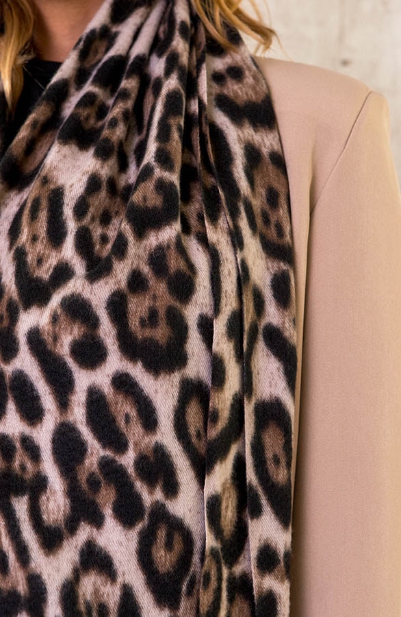 Panterprint Sjaal Beige – shoparchief, foto 3