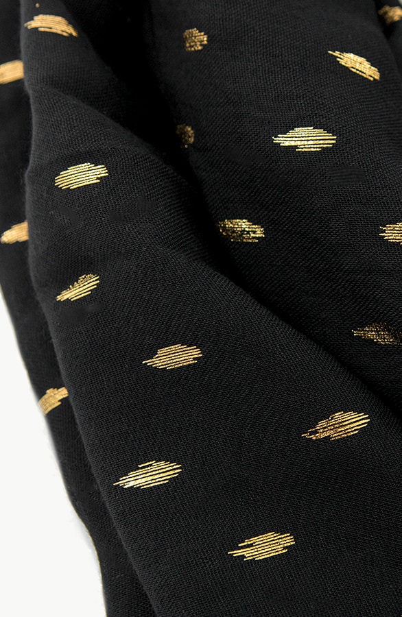 Sjaal Met Gouden Leaves Zwart – shoparchief, foto 4