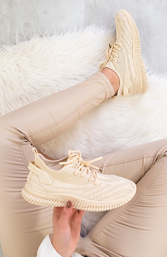 Comfy Sneaker Beige – shoparchief