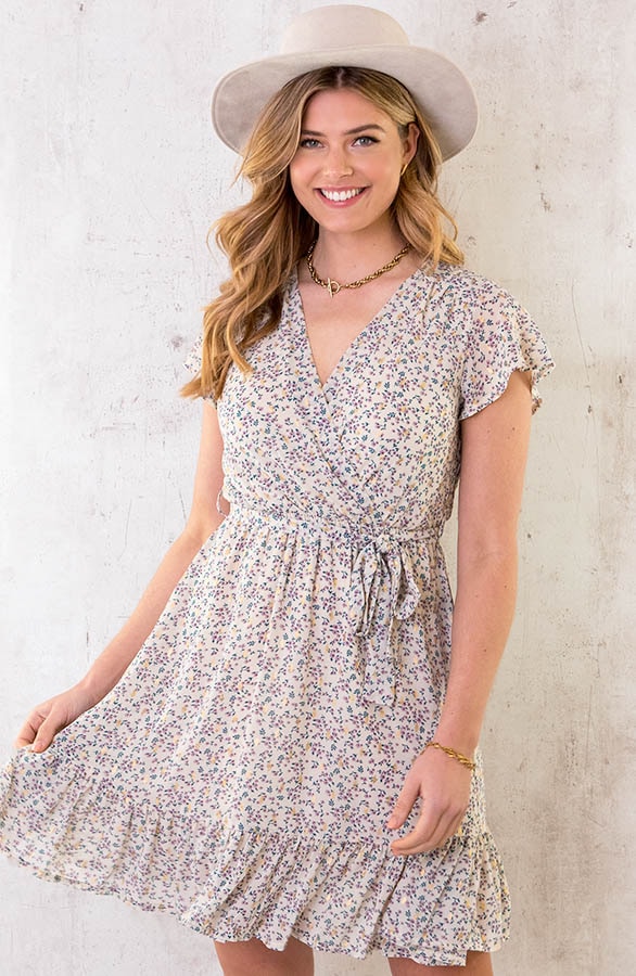 Ruffle Jurk Bloemen Ecru Lila – shoparchief