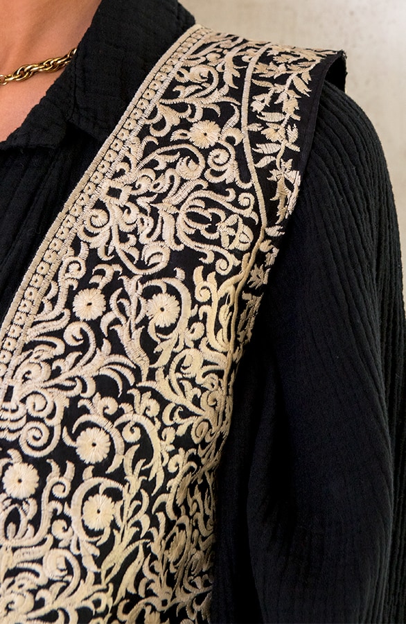 Geborduurde Gilet Zwart Beige – shoparchief, foto 7