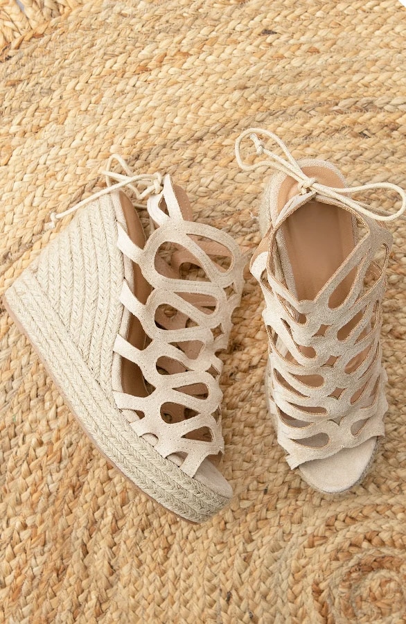 Suedine Sleehakken Laurent Beige – shoparchief