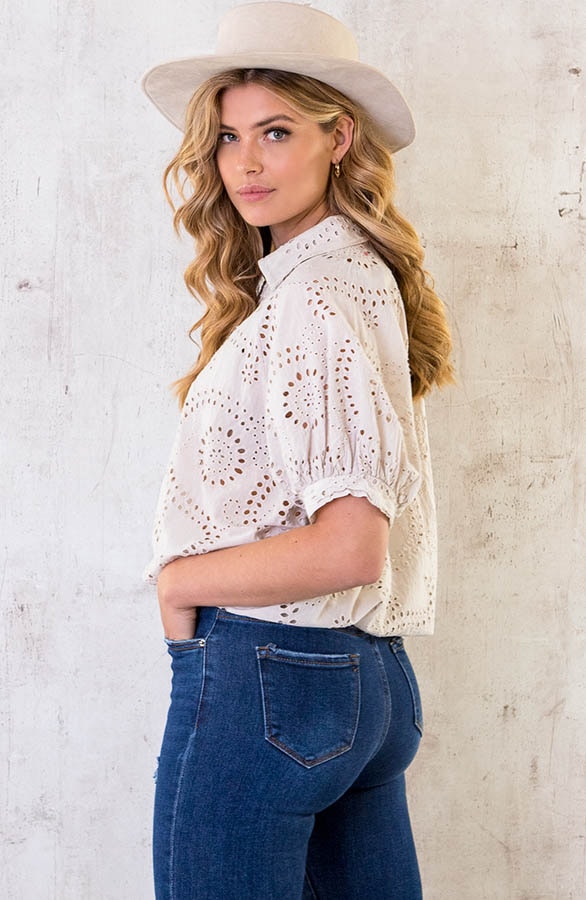 Katoenen Embroidery Blouse Korte Mouwen Beige – shoparchief, foto 4