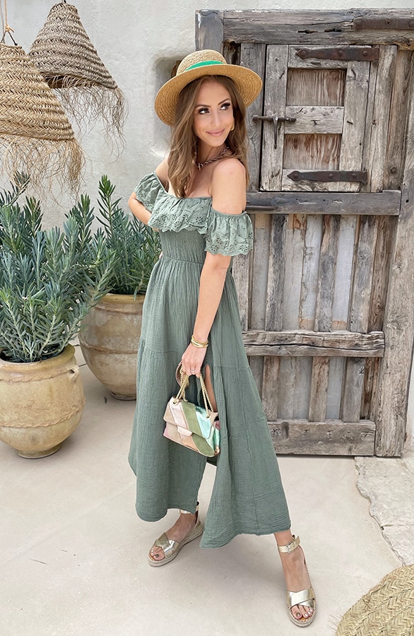 Off Shoulder Embroidery Split Jurk Army – shoparchief, foto 2