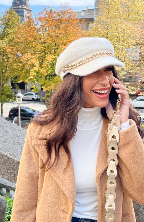 Amour Paris Chain Cap Ecru – shoparchief
