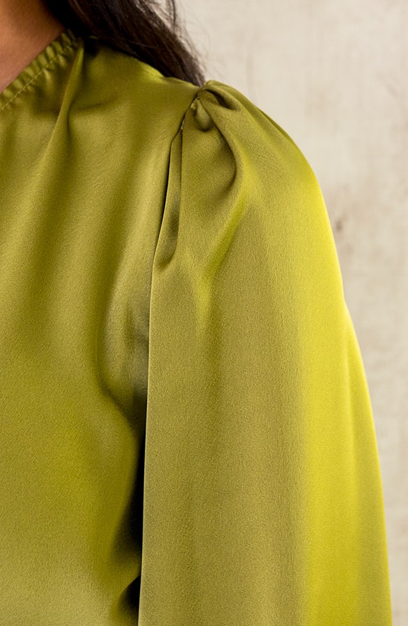 Flawless Ruffle Jurk Olive – shoparchief, foto 7