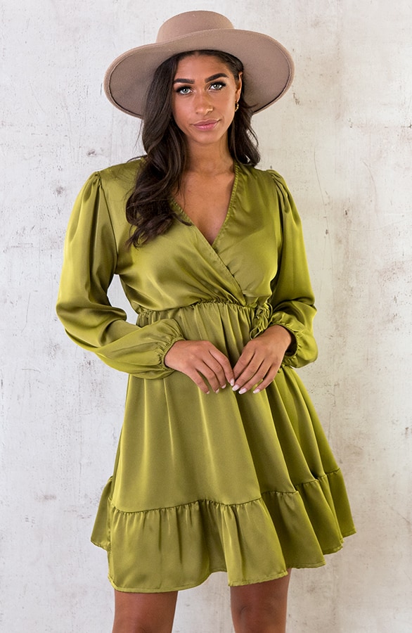 Flawless Ruffle Jurk Olive – shoparchief, foto 2