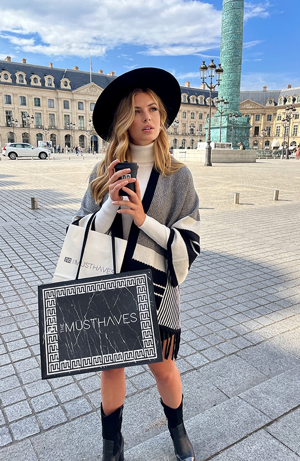Poncho Zwart Wit Print – shoparchief, foto 7